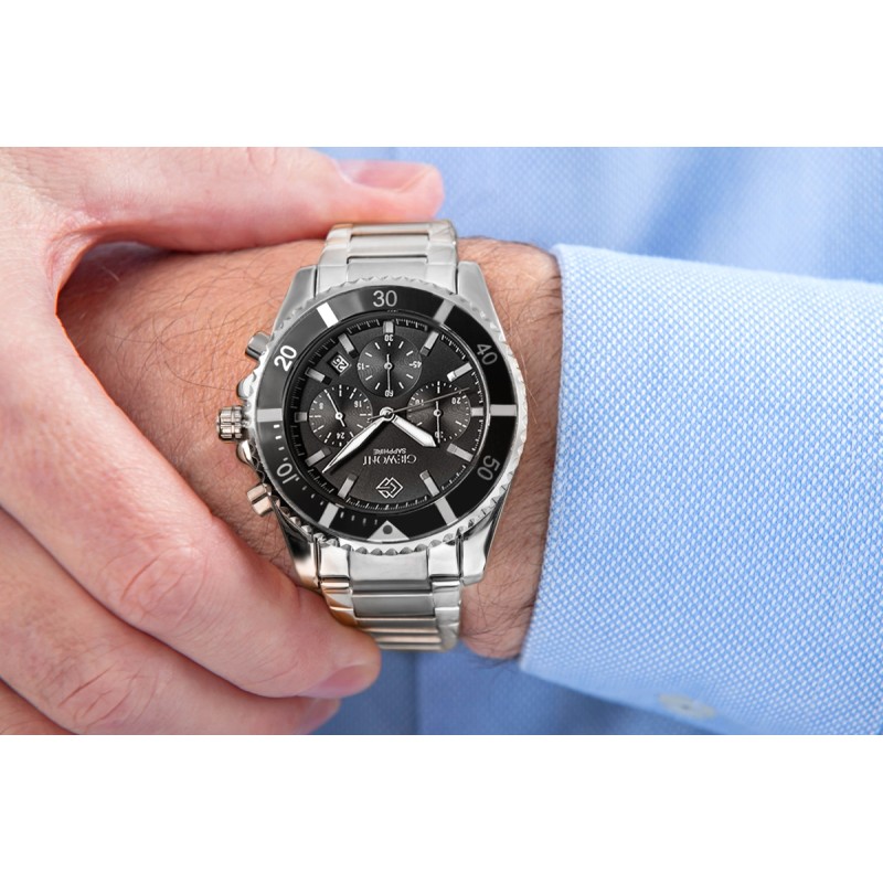 Zegarek Męski Giewont Chronograph Sapphire Srebrny GW3970-B2